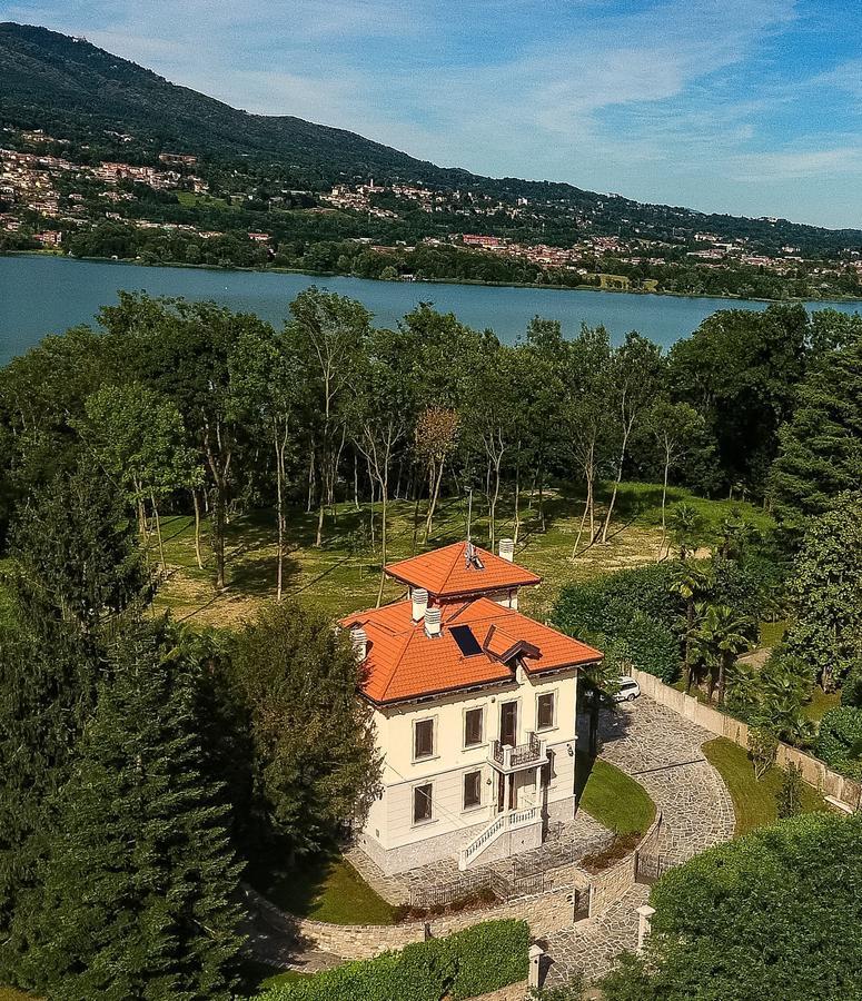 Villa Chiara B&B Biandronno Luaran gambar